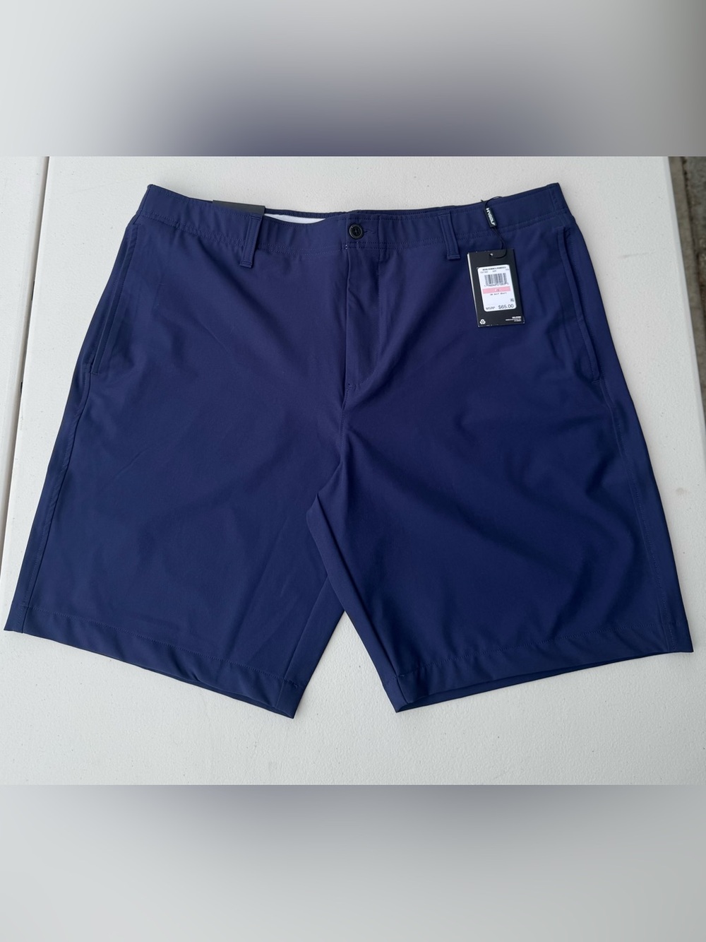Under Armour Men's Blue UA Golf Shorts, Size 40, 10” Inseam, NWT